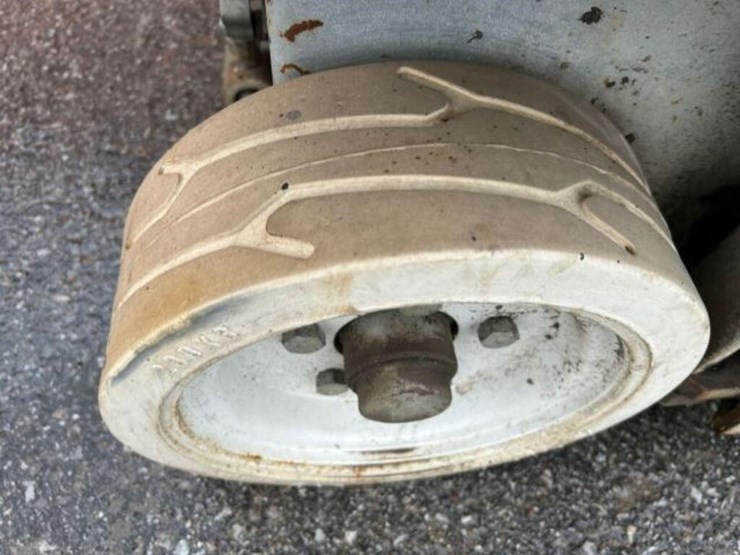 2009-skyjack-sjiii3219-image-17