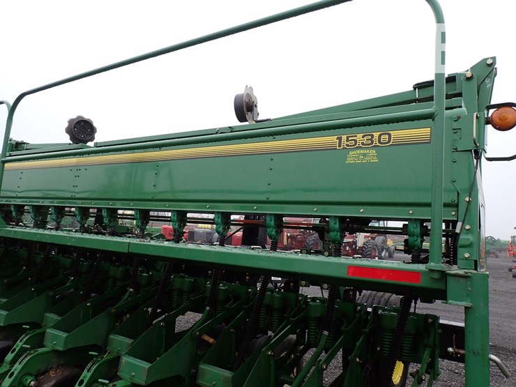 john-deere-1530-image-9