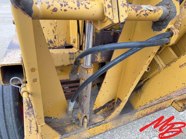 haybuster-h106-image-11