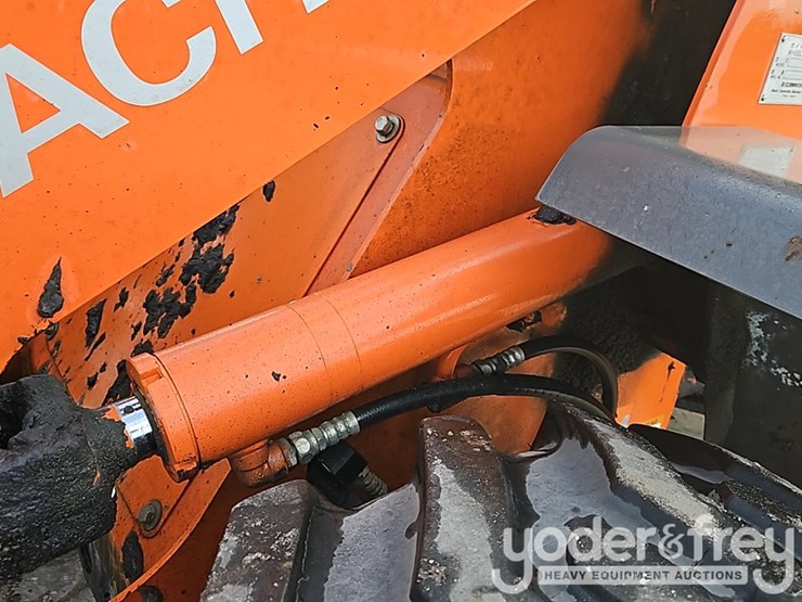 hitachi-zw80-image-17