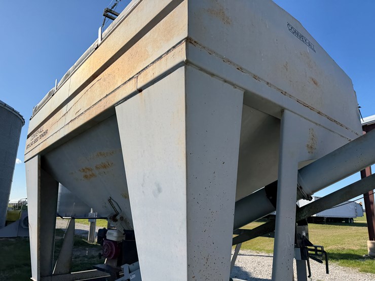 2004-convey-all-bts240-image-38