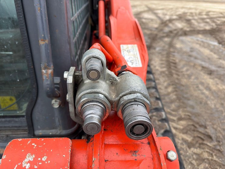 2022-kubota-svl97-2-image-14