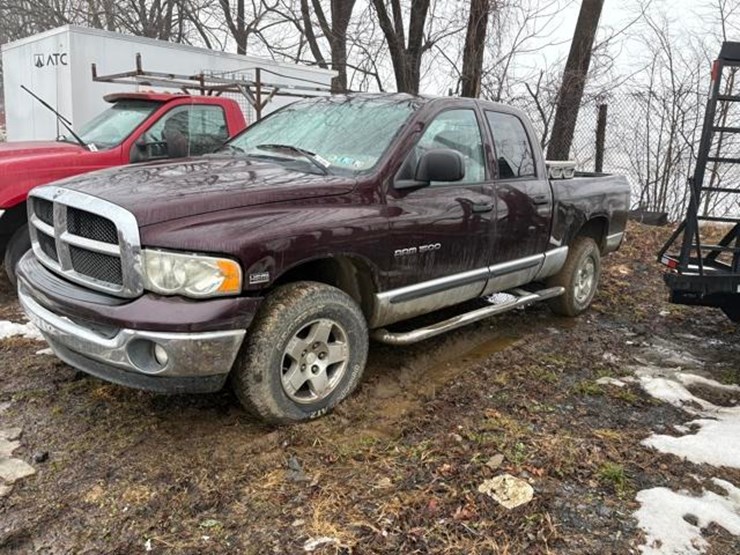 2004-dodge-ram-1500-image-1