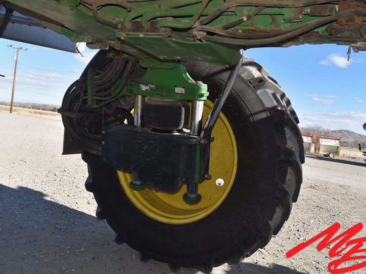 2018-john-deere-r4038-image-31