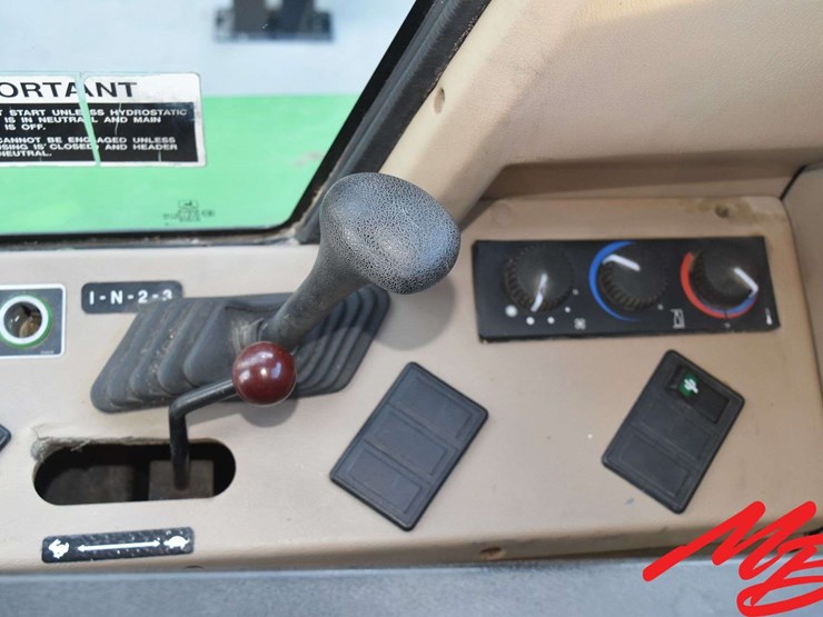 john-deere-6610-image-38