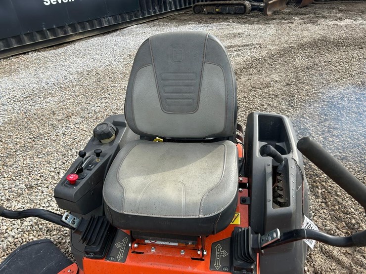 husqvarna-z248f-image-12