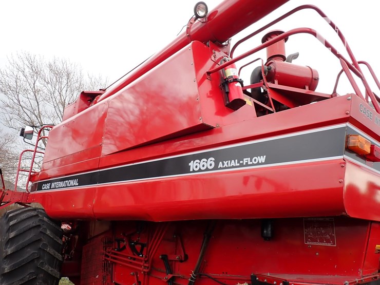 case-ih-1666-image-13