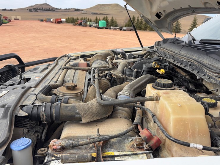 2018-ford-f550-image-22