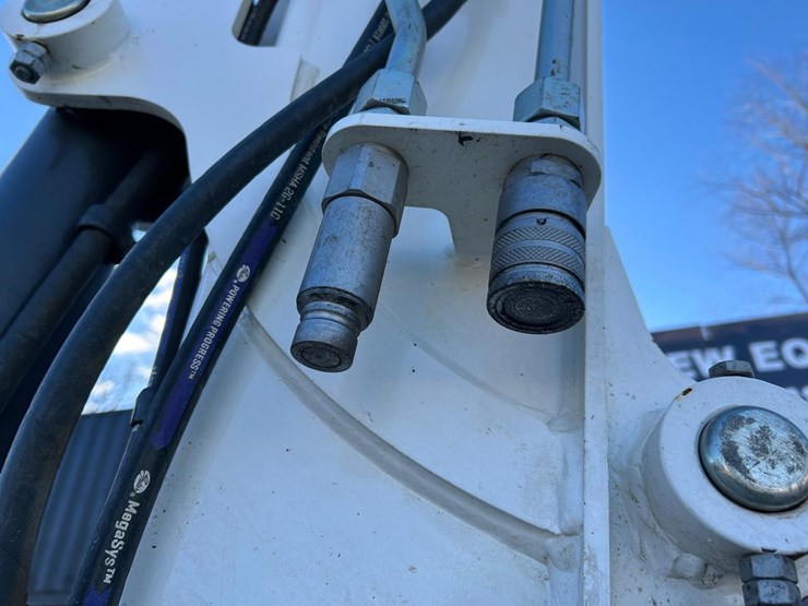 2023-bobcat-e50-image-10