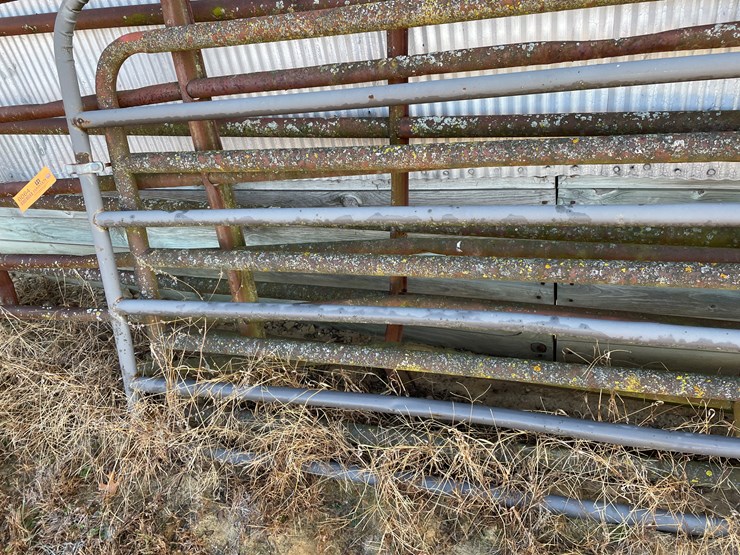 #6064-•-(5)-gates-image-15