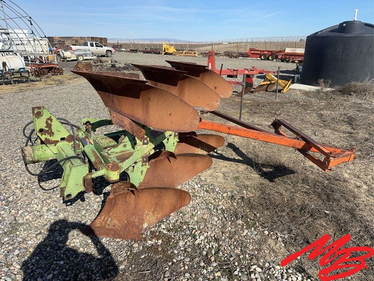 john-deere-4200-image-2