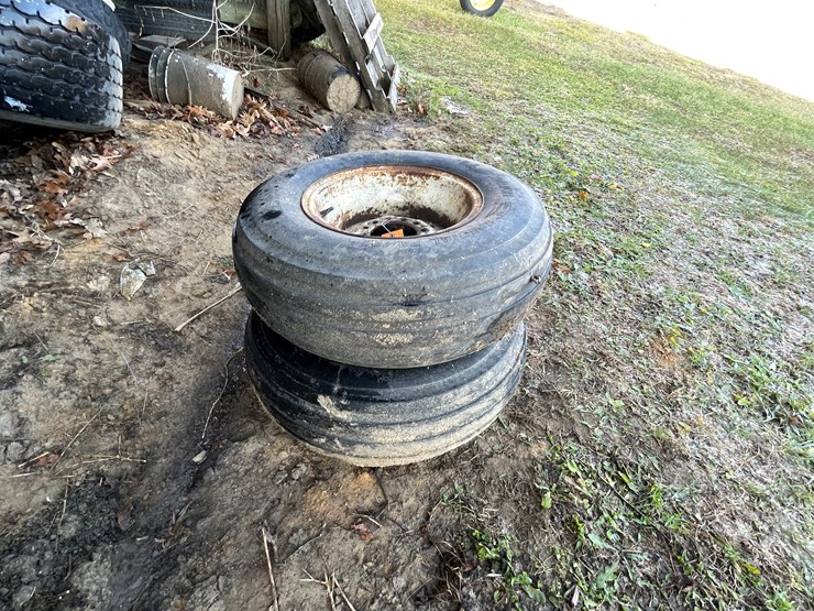 #6080-•-(2)-implement-tires-image-2