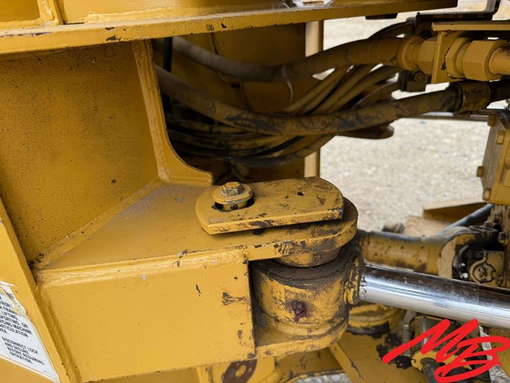 1994-caterpillar-928f-image-19