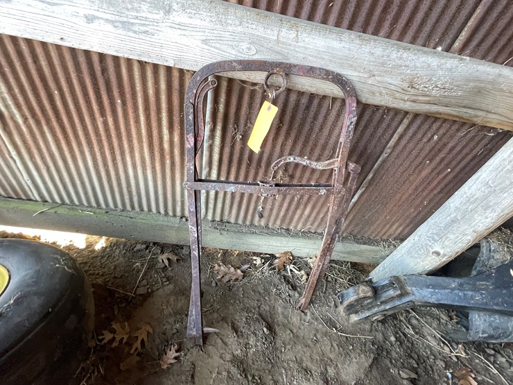 #6088-•-vintage-hay-hooks-image-2