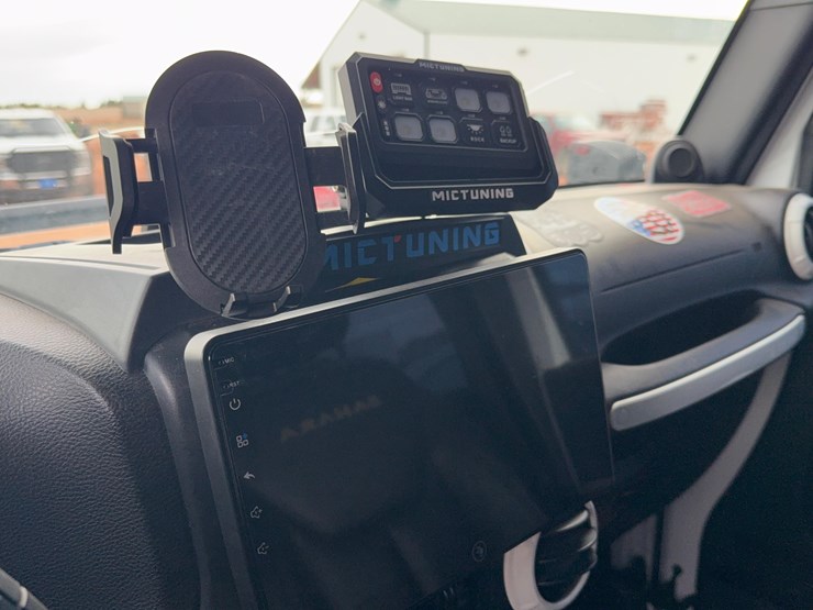 2014-jeep-wrangler-image-22