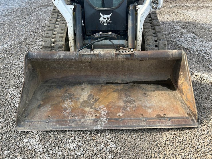 2020-bobcat-t76-image-9