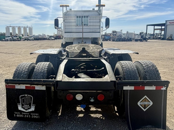 2010-mack-cxu-tri-axle-image-6