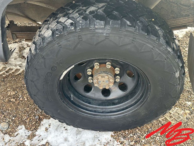 1997-gmc-3500-image-11