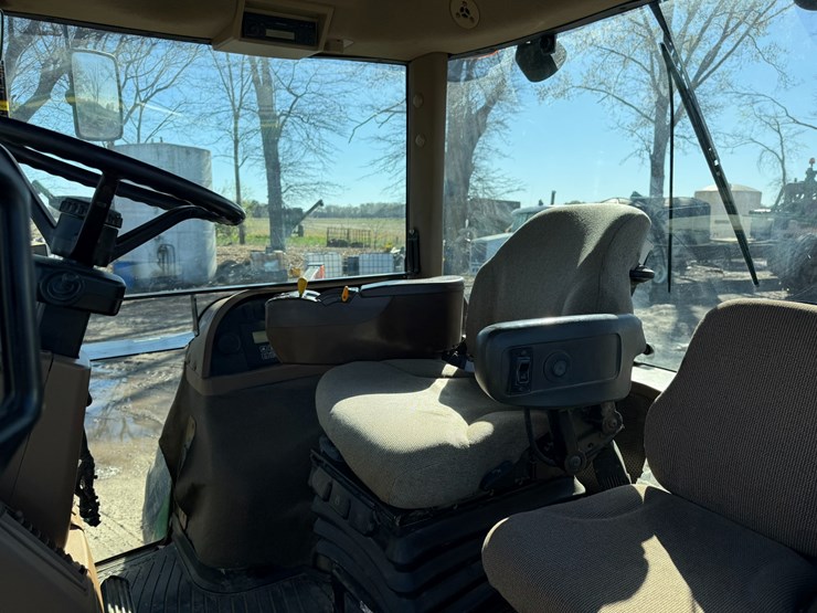 2008-john-deere-8130-image-45