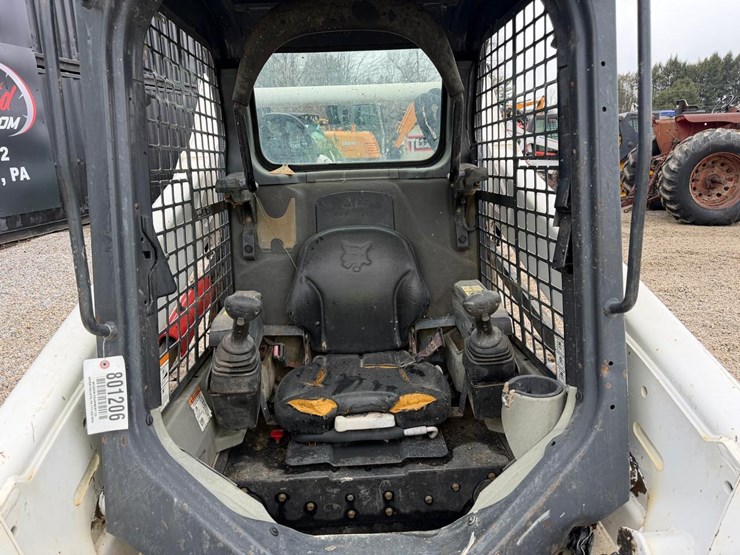2016-bobcat-t590-image-19