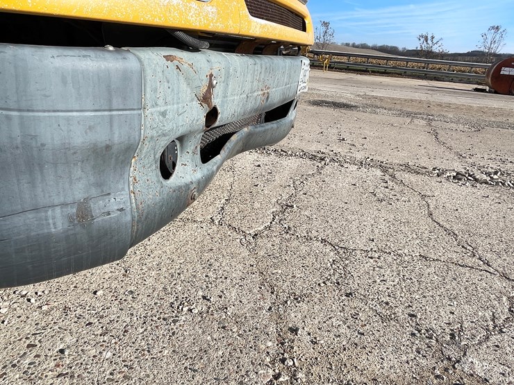 #6036-•-2009-freightliner-semi-(wi-title-in-delay)-image-11