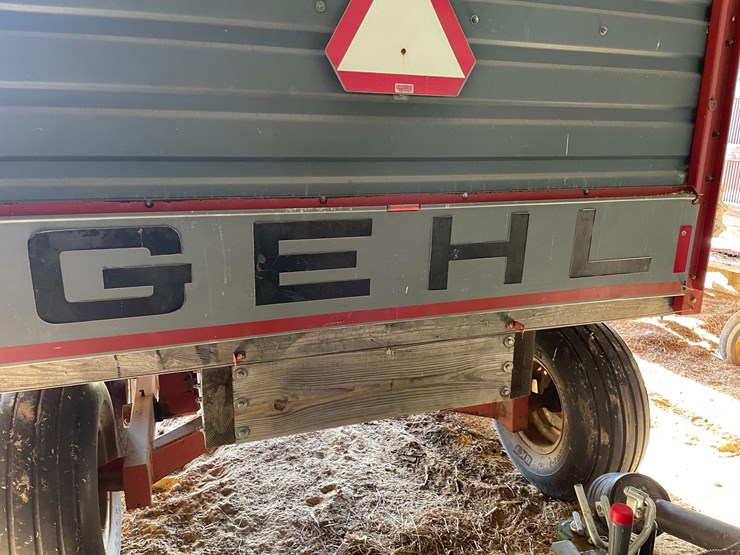 gehl-970-image-7