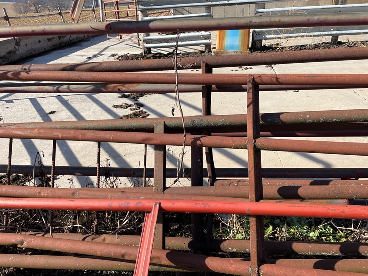 #6062-•-used-gates-image-27