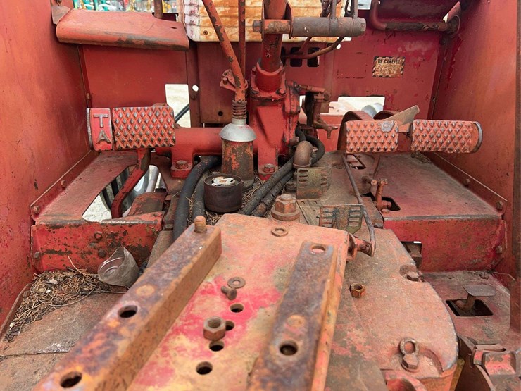 international-660-image-56