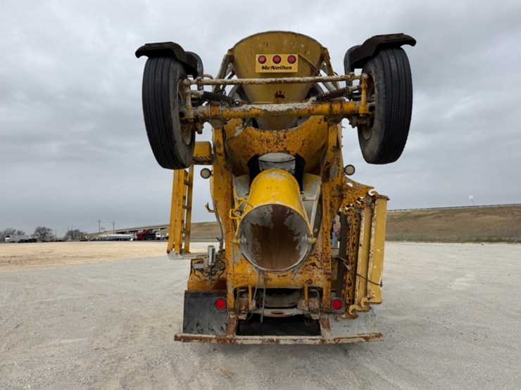 1999-mack-mixer-image-5