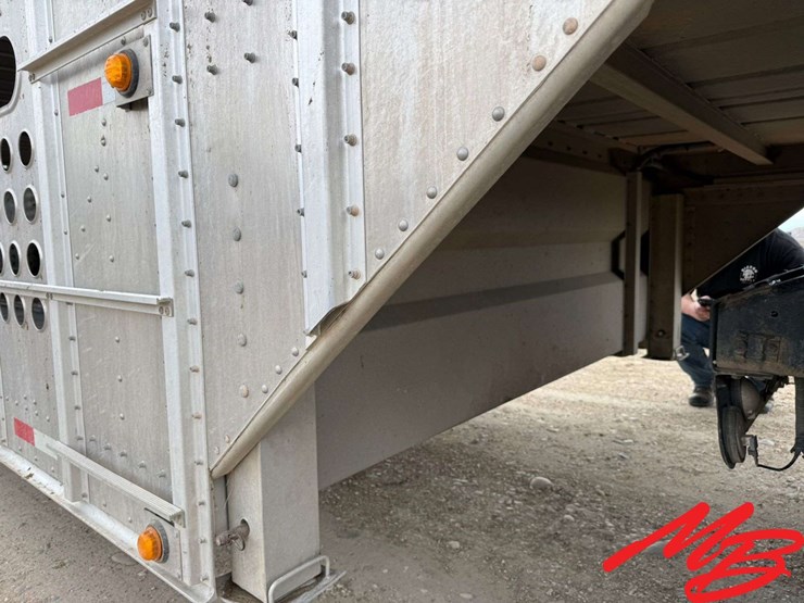 2014-merritt-53'-x-image-10