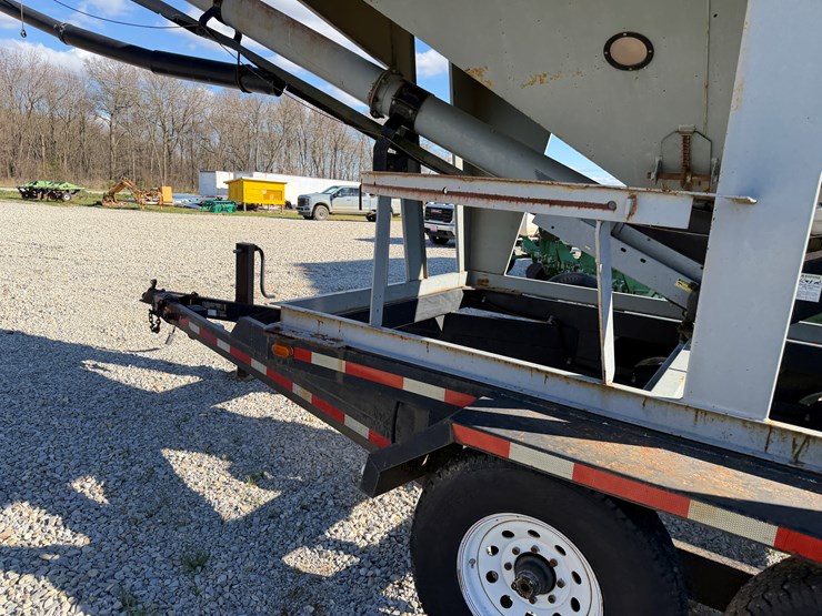 2004-convey-all-bts240-image-21