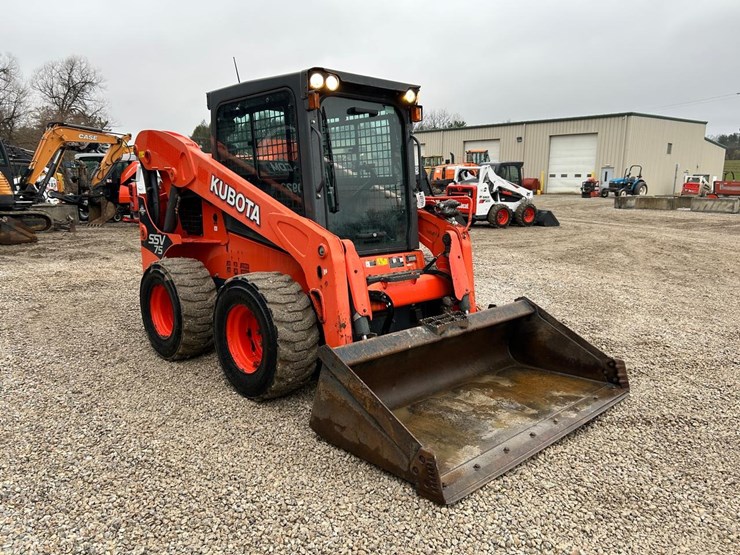 2019-kubota-ssv75-image-6