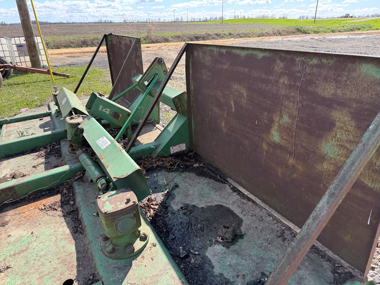 john-deere-1418-image-15