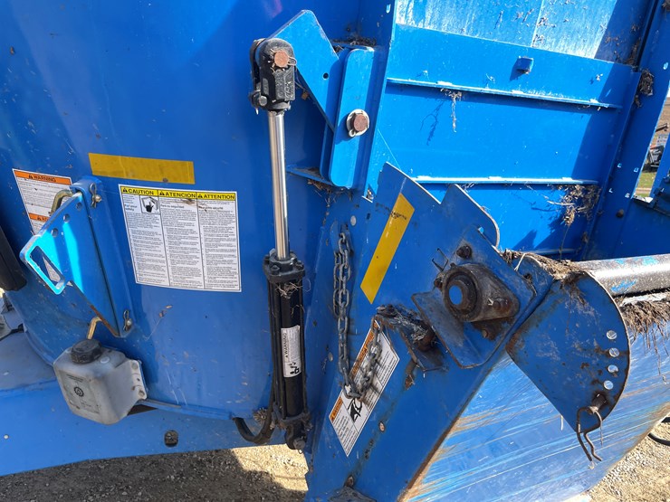 #6014-•-patz-v350-mixer-wagon-image-14