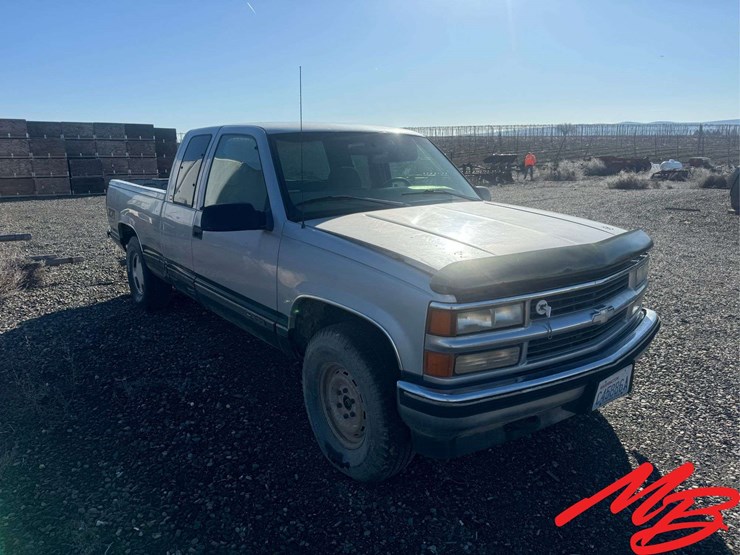 1998-chevrolet-1500-image-3