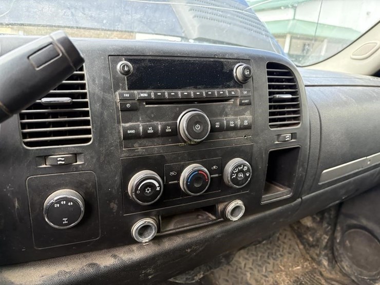 2009-chevrolet-3500-image-20