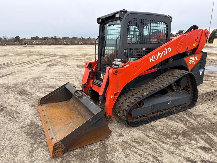 2024-kubota-svl97-2-image-2