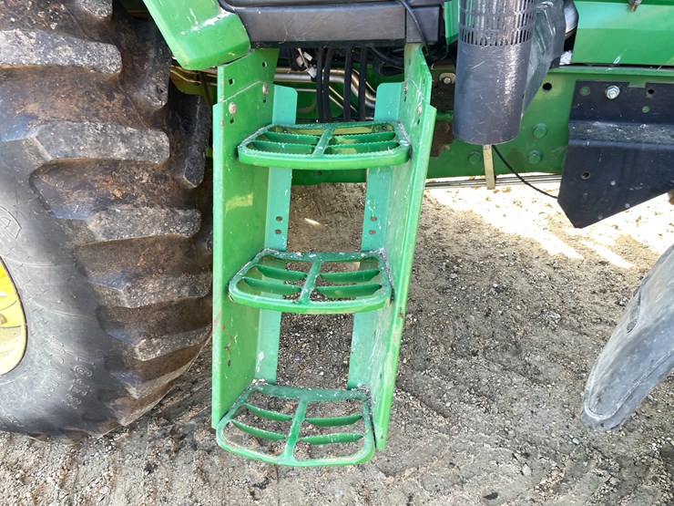 john-deere-7330-image-18