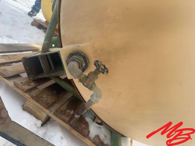 john-deere-220-image-7