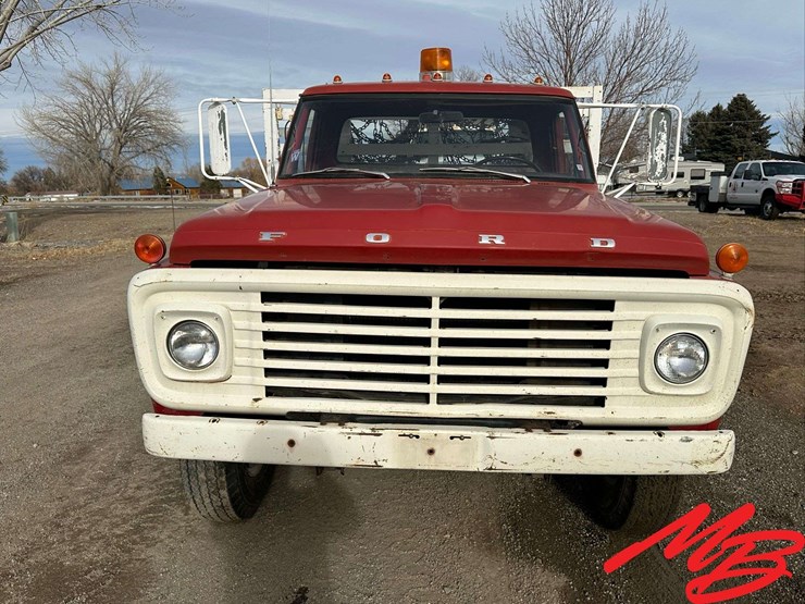 1971-ford-600-image-9