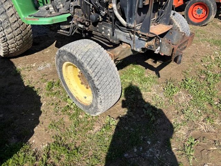 john-deere-4700-image-5