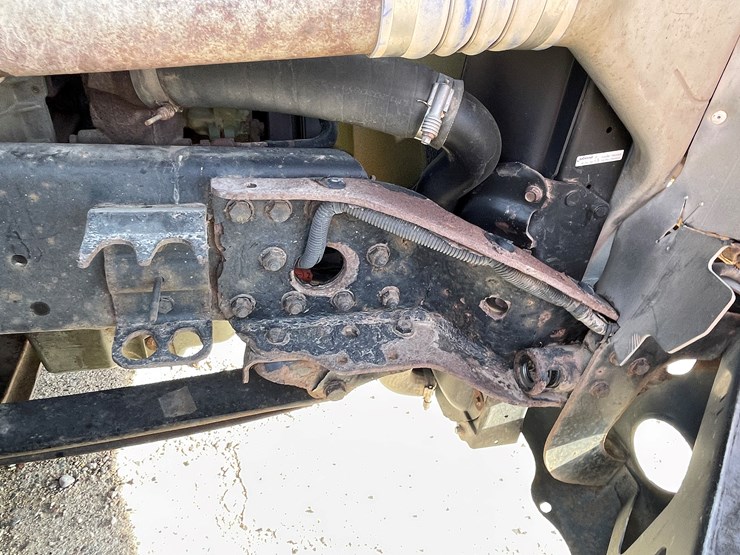 #6036-•-2009-freightliner-semi-(wi-title-in-delay)-image-50