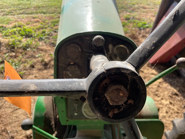 john-deere-630-image-31