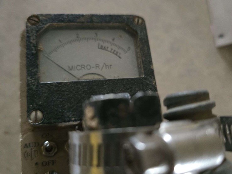 micro-r-model-192-survey-meter,-ludlum-measurements-inc.-handheld-lead-detector-image-5