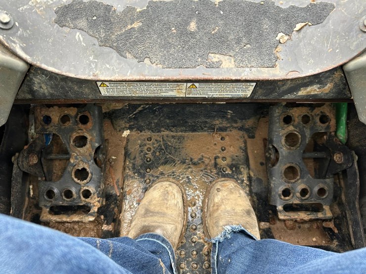 2022-bobcat-t550-image-20