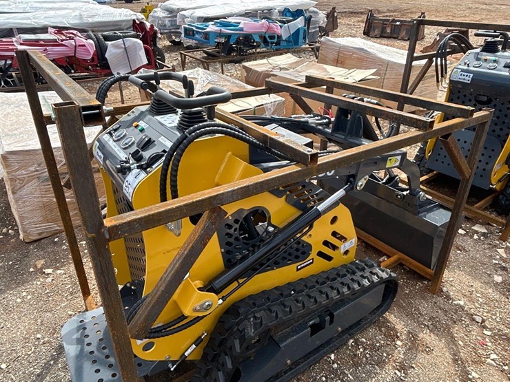 2025-sdlanch-sdll60-mini-crawler-skid-steer-image-3