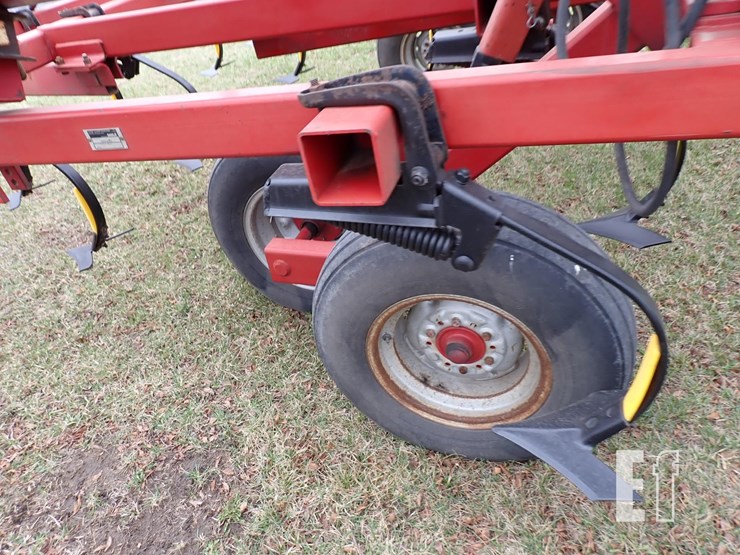 case-ih-4300-image-14