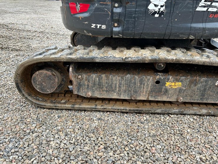 2022-bobcat-e35-image-13