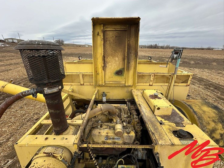 new-holland-70-image-41