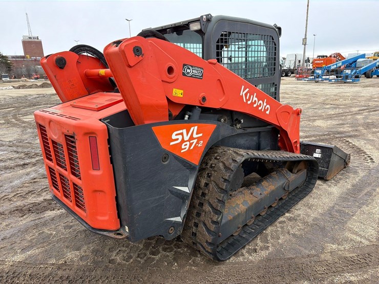 2022-kubota-svl97-2-image-4